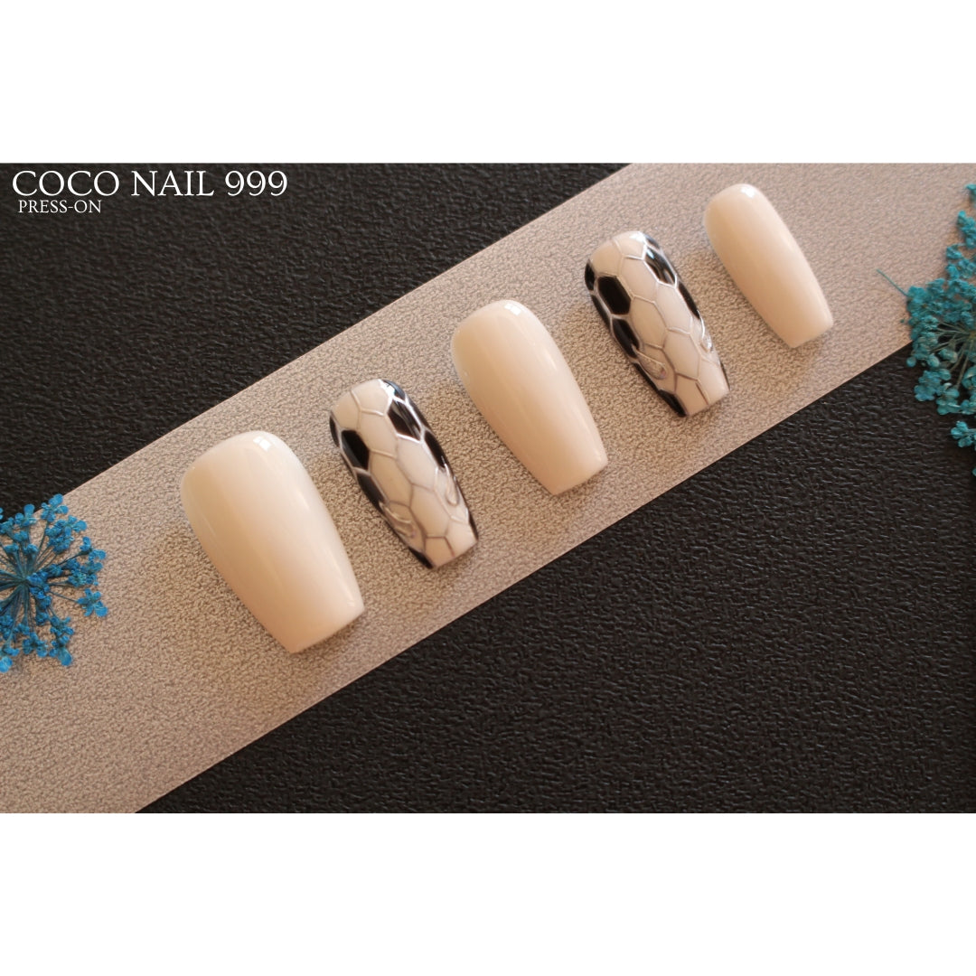 N°15 – Goal Glam | Press-On Nails by COCO NAIL 999