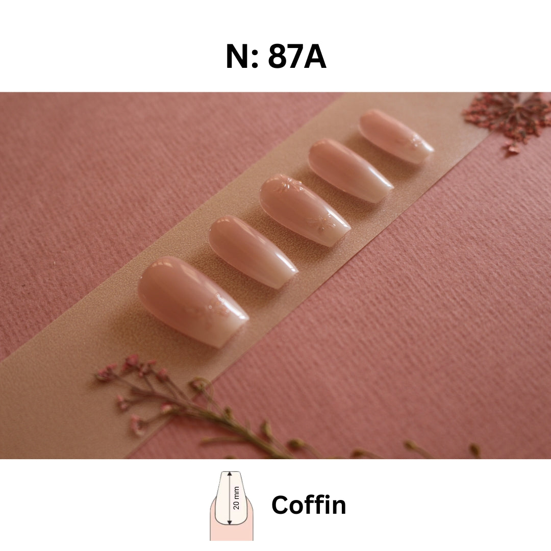 N°87 Baby Boomer Butterfly | COCO NAIL 999 Press-On Nails