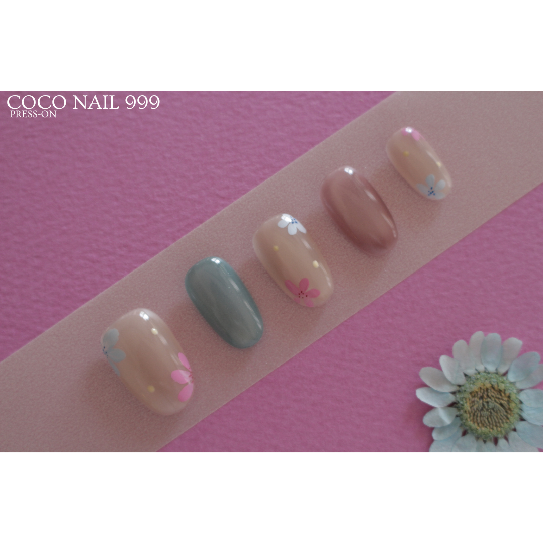 N°88 – Floral Mix | COCO NAIL 999 Press-On Nails