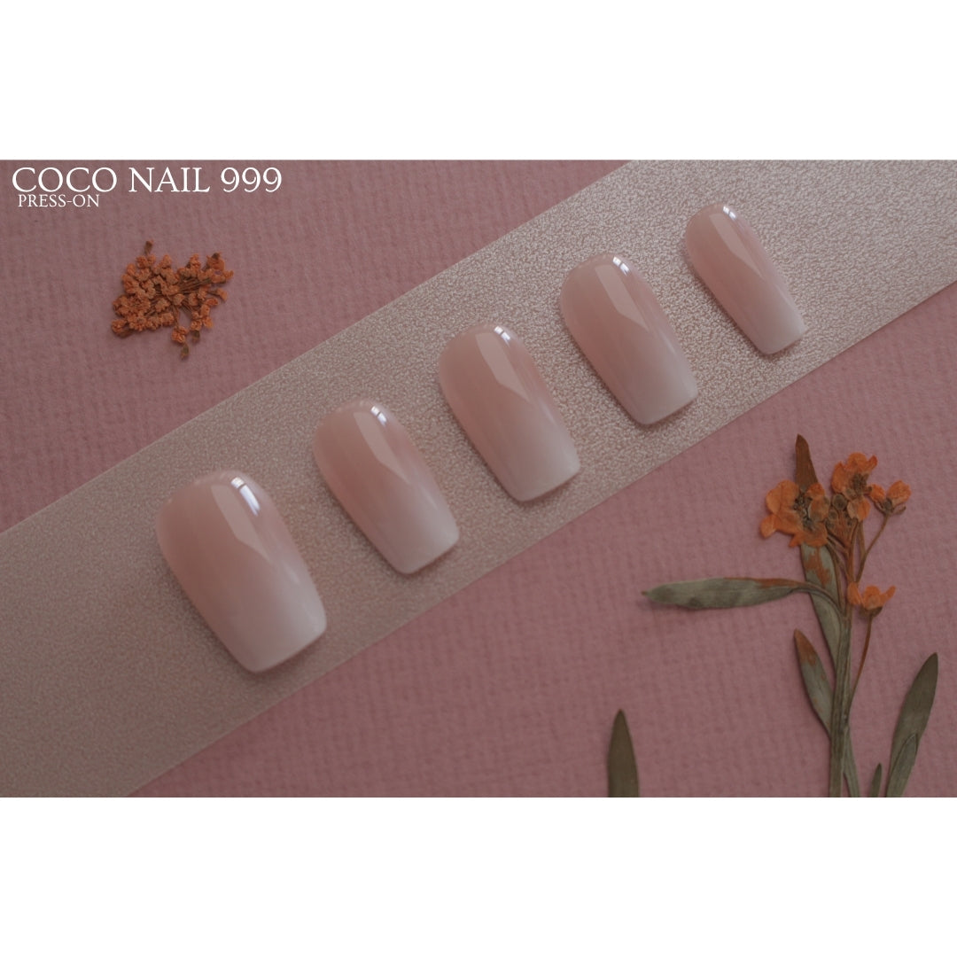 ✨N: 6-2 Baby Boomer Ombre Press-On Nails.