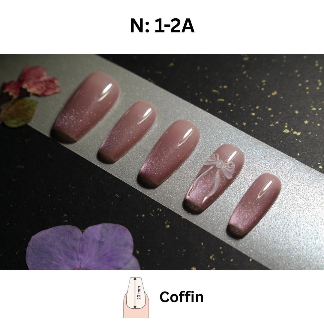 ✨ N: 1-2 Shimmer Pink Bow Press-On Nails.