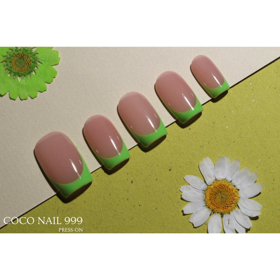 N°F22 – Mint Chic | COCO NAIL 999 Press-On Nails