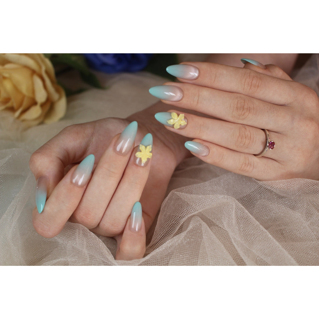 N°81-1 – Misty Bloom | Press-On Nails by COCO NAIL 999