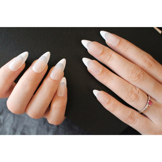✨N: F23 Classic Glossy White Stiletto Press-On Nails.