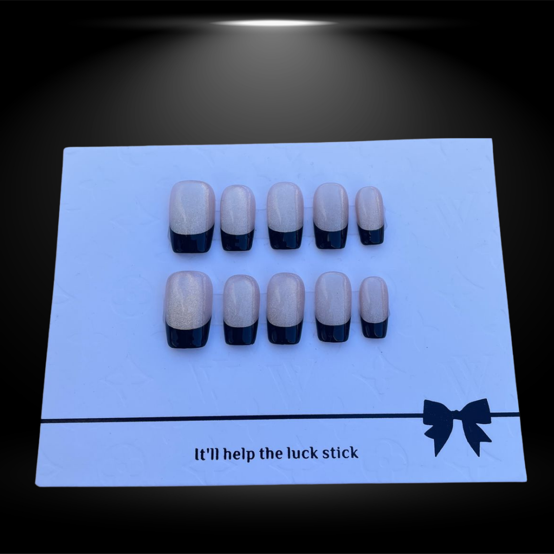 Beige Square Press-On Nails with Black French Tips - 17mm