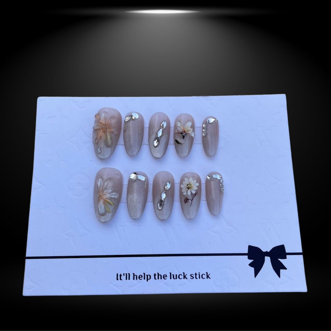 Almond Press-On Nails with Adorable Flower Design - 22mm