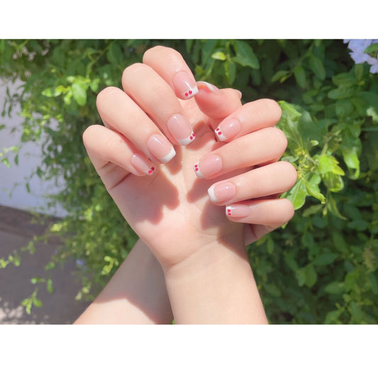 N°F17 – Cherry French | COCO NAIL 999 Press-On Nails